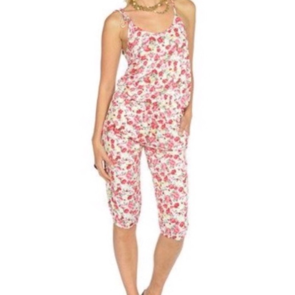 Lagaci sport size XL floral romper